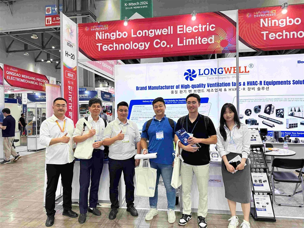 Technology Showcase & Interactive Exchanges